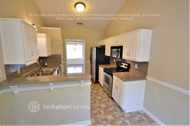 Photo - 537 Emerald Pointe Trail