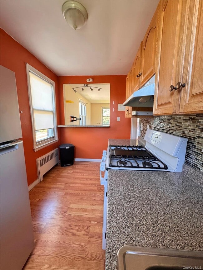 Photo - 8 Wainwright Ave Unit 2C