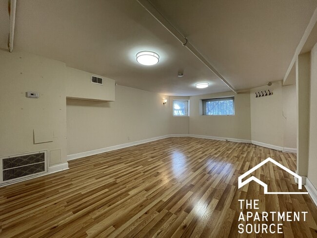 Photo - 2501 N Kimball Ave Unidad G