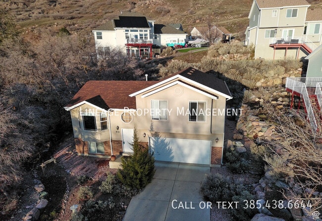 Photo - 412 Simoron Dr