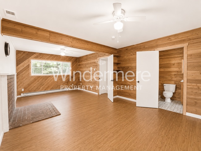 Photo - **Beautifully Updated 3-Bedroom Home in the Lake Symington Community**