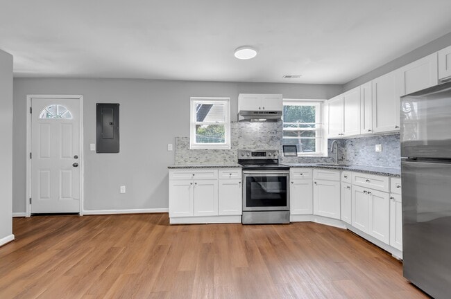 Photo - 2103 Chelsea Terrace