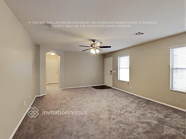 Photo - 927 S 239th Ln