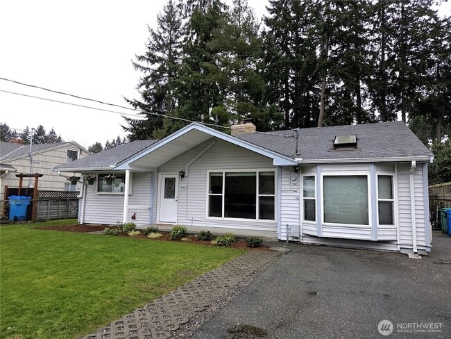 Photo - 16850 Palatine Ave N