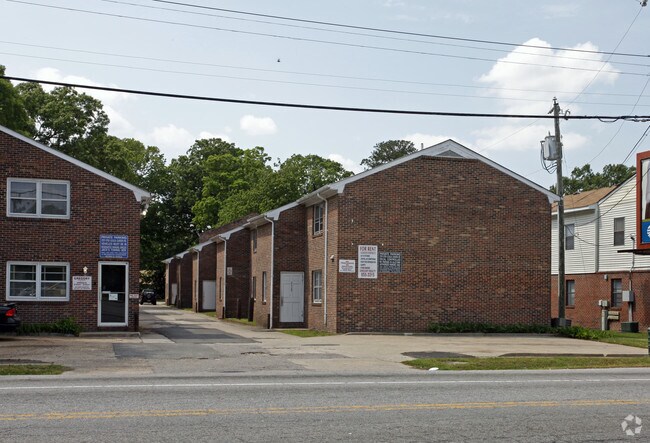 Photo - 2707-2709 Azalea Garden Rd