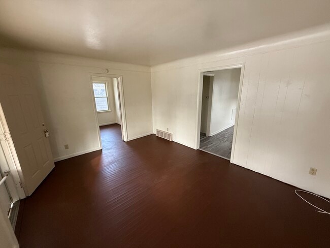 Photo - 7251 Hudson Ave