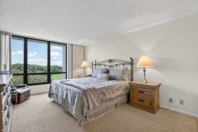 Photo - 7835 Lakeside Blvd Unit 966
