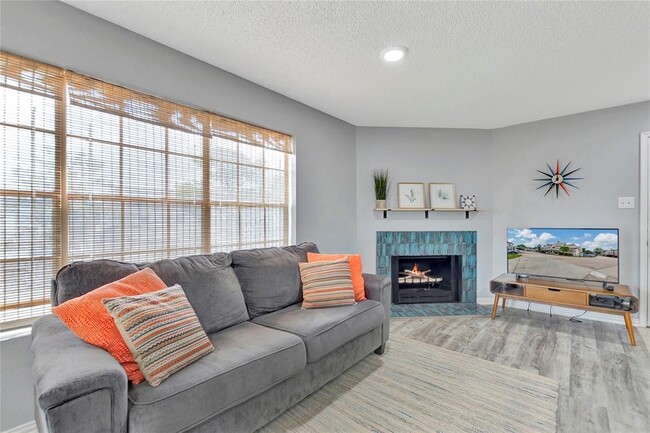 Building Photo - 2750 Holly Hall St Unit 812