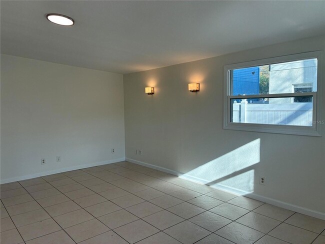 Photo - 6905 S Trask St