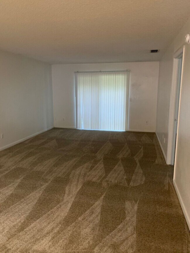 Photo - 12125 Napiers Cir