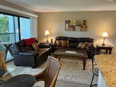 Photo - 1605 US-1 Unit E301