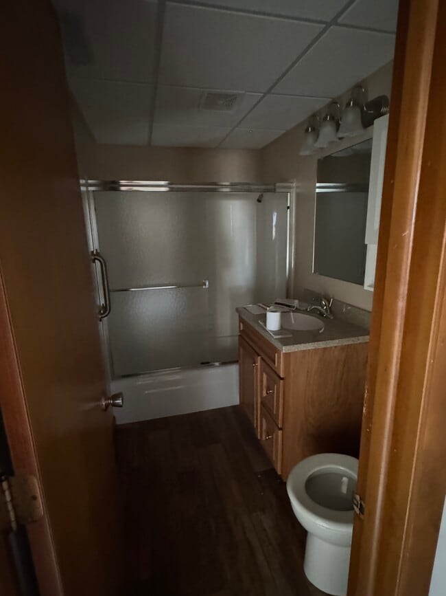 Photo - 2126 Douglas Ave Unit 3