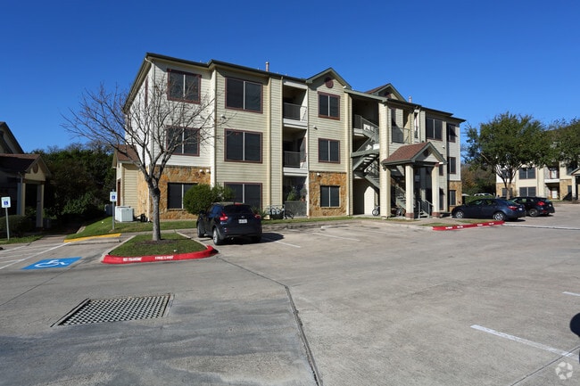 Southwest Trails Apartments For Rent in Austin, TX