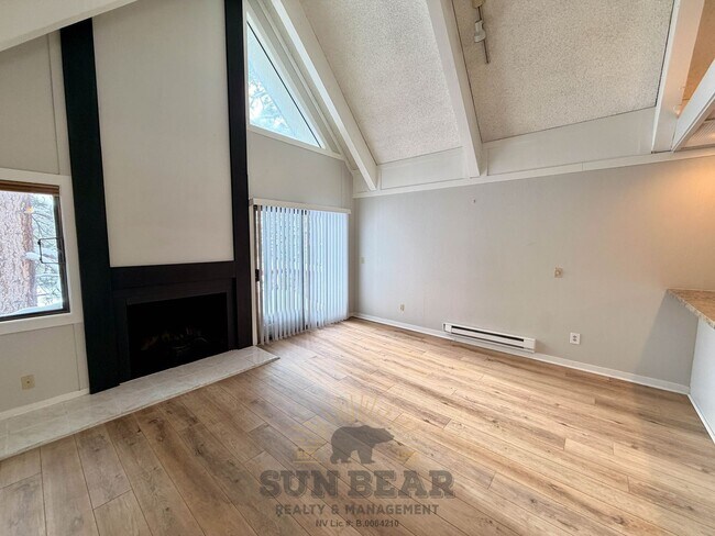 Photo - 1 Bedroom plus Loft - 2 blocks from Incline Beach!