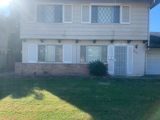 Building Photo - 2899001/60 Unit 2899001002