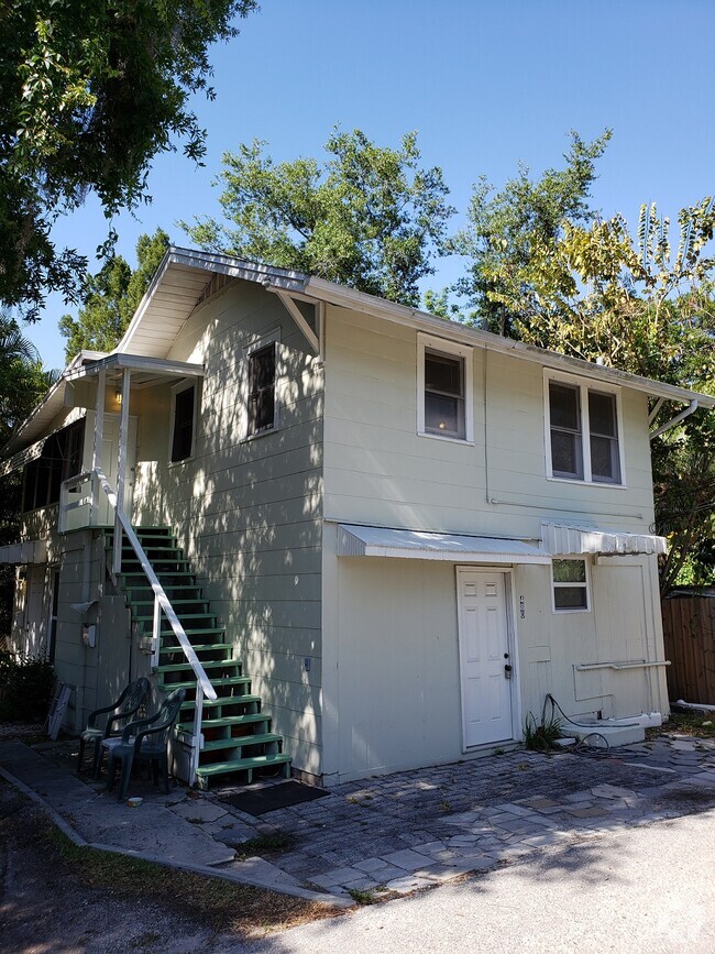 Building Photo - 480 31st Ave N Unit Lower Rental