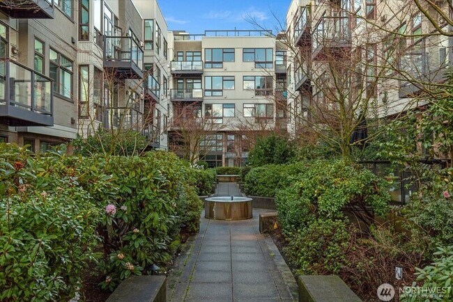 Photo - 1760 N Northlake Way Unit Apt #521