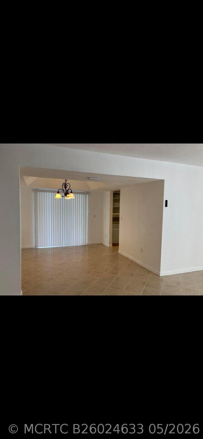 1243 Kinglet Terrace