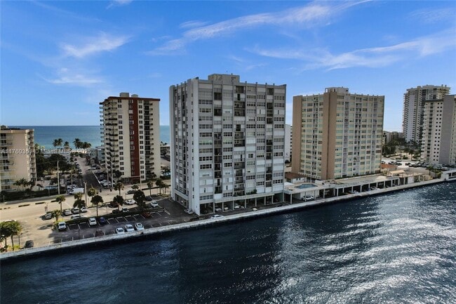 Photo - 1400 S Ocean Dr Unit 303