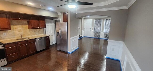 Photo - 7065 Eastbrook Ave