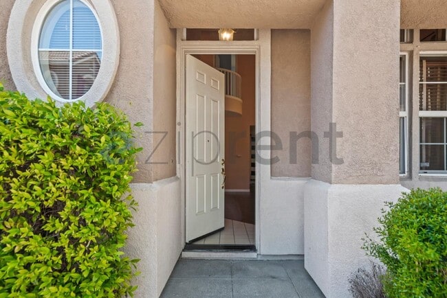 Photo - 5148 Bridgton Ct