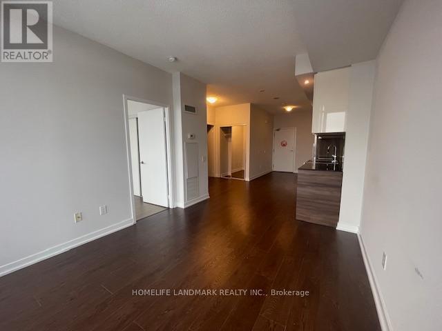 Photo - 121 McMahon Dr Unité 3307