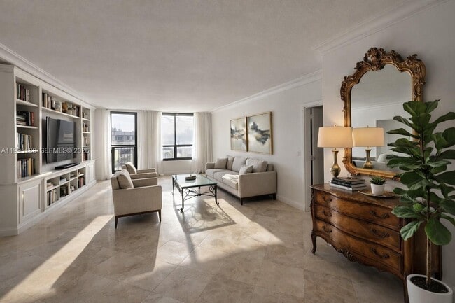 Building Photo - 10185 Collins Ave Unit 308