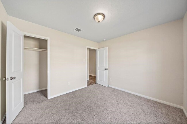 Photo - 103 Bering Dr