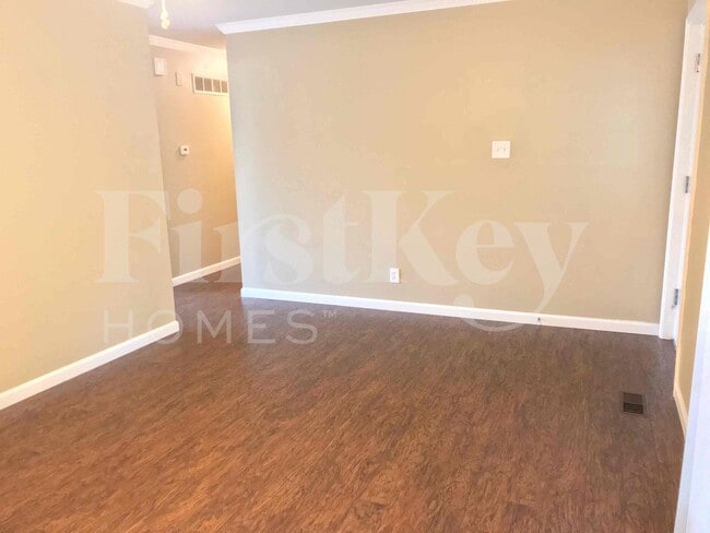 Photo - 6380 El Serrano Dr