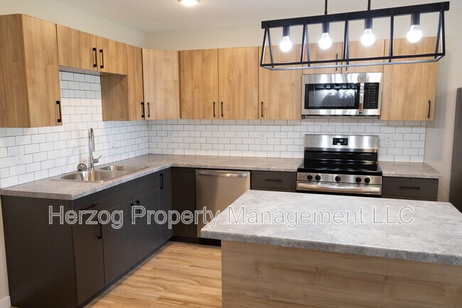 Photo - 3425 Eischen Ct Unit Apt 105