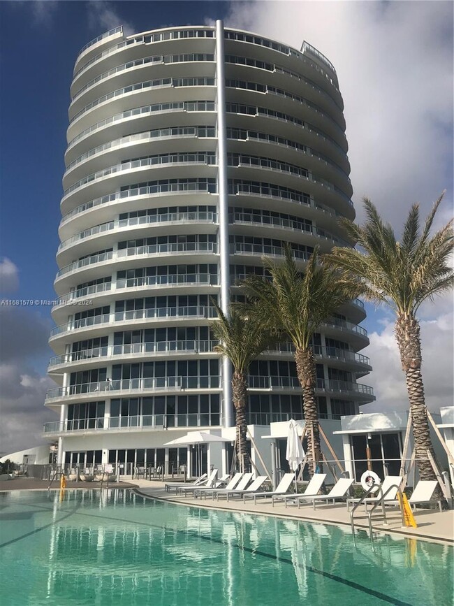 Photo - 701 S Fort Lauderdale Beach Blvd Condominio Unidad 1004