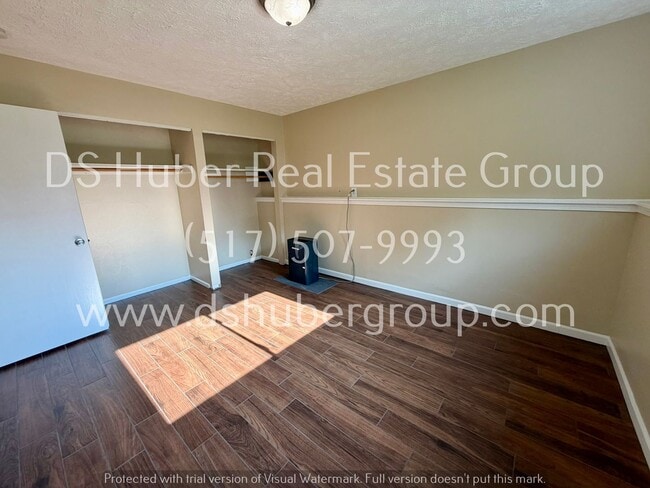Photo - 330 N Church St