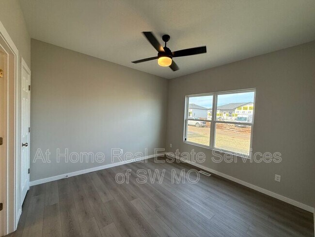 Photo - 1478 S Shayla Ave