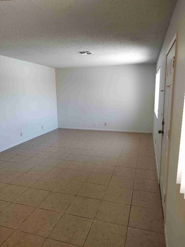 Building Photo - 357 Rio Grande Ct Rental