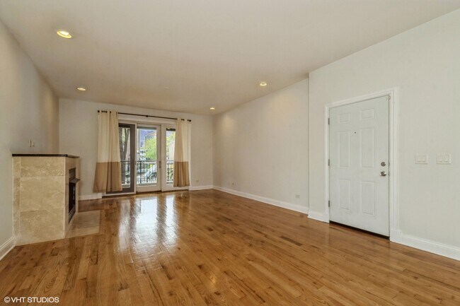 Photo - 4012 S Indiana Ave Unidad 1N