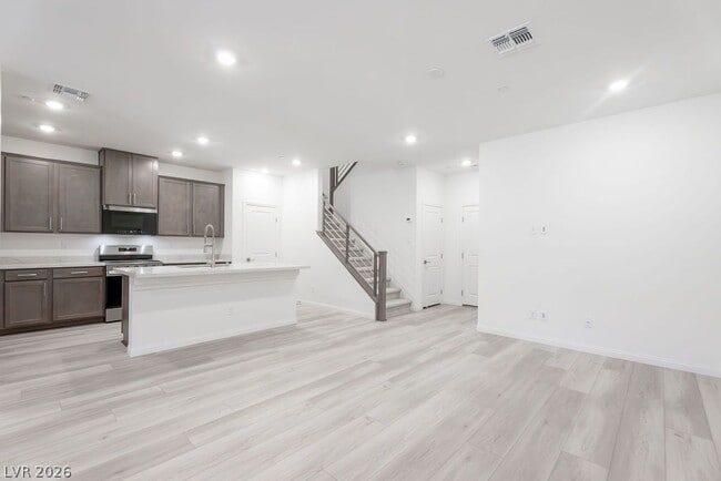 Photo - 91 Cinder Cone Ln