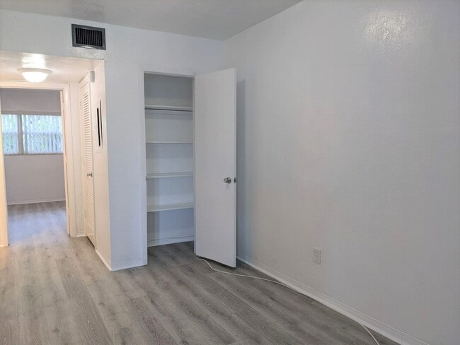 Photo - Renovated, spacious and good storage in Tyrone area apartment