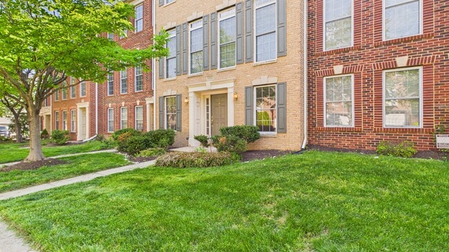 Photo - 25807 Turlough Ter