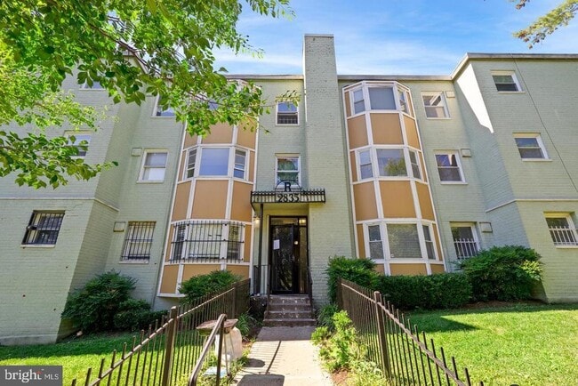 Building Photo - 2835 Gainesville St SE Unit 101 Rental