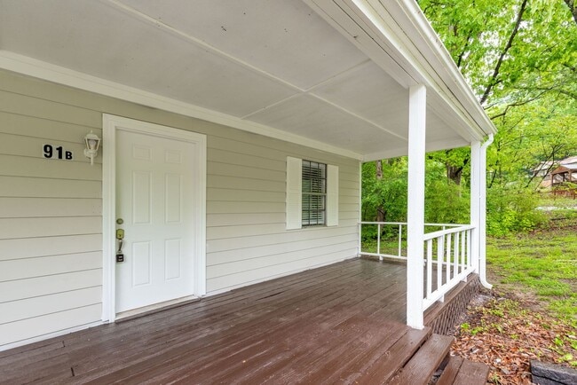 Photo - 91 Circle Dr Unit B