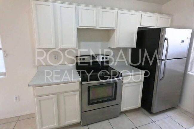Photo - Gorgeous 3-bedrooms, 2-baths home located ...