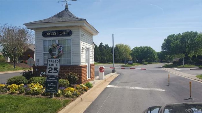 Photo - 9000 Links Ln