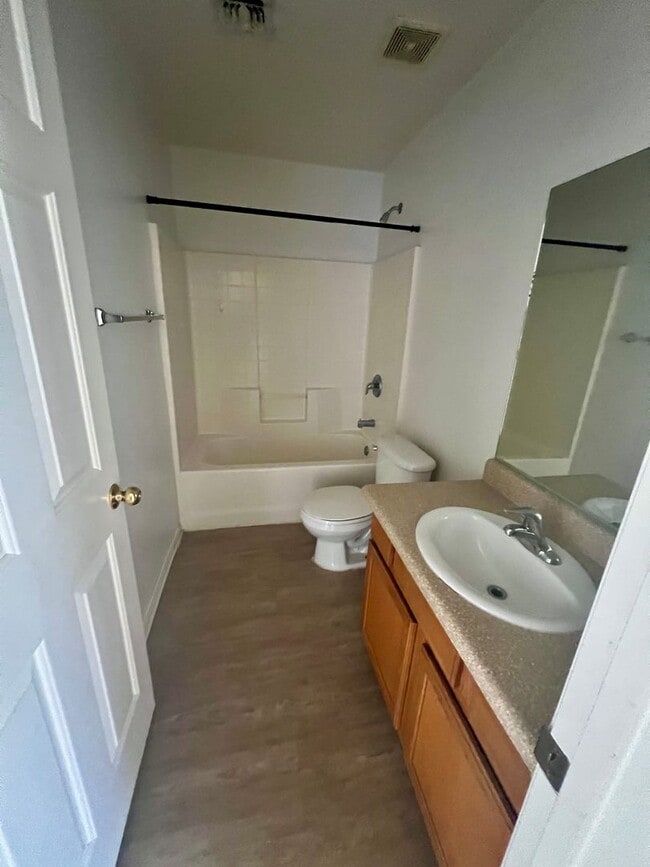 6685 Ocotillo Ave Unit C