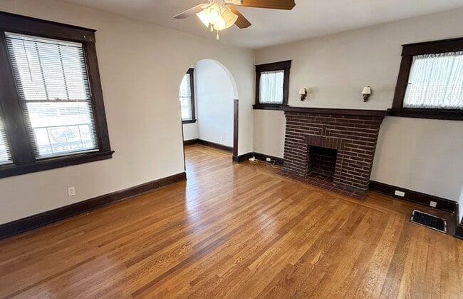 Building Photo - 2904 Jefferson Ave