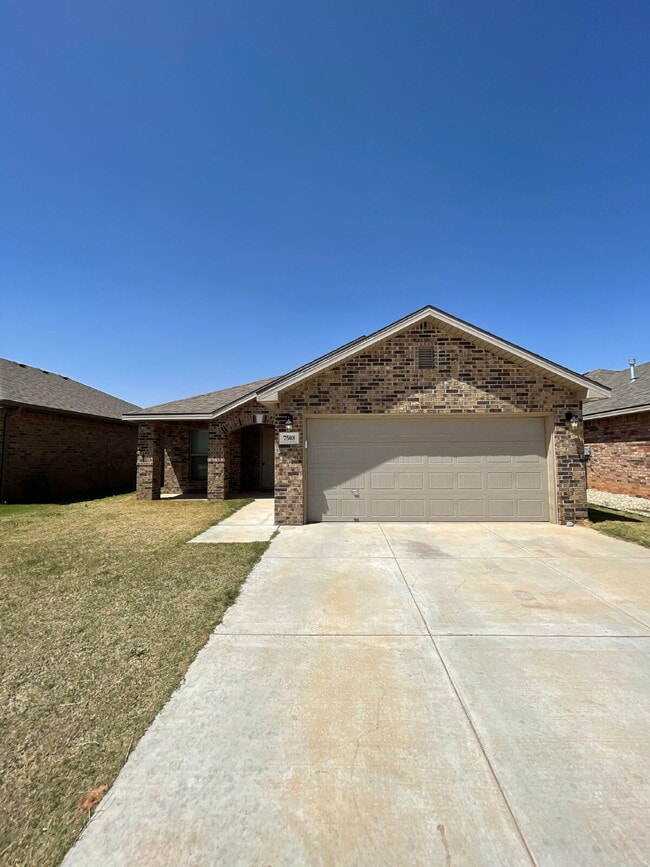 Building Photo - Beautiful Home Located In Upland Heights D...