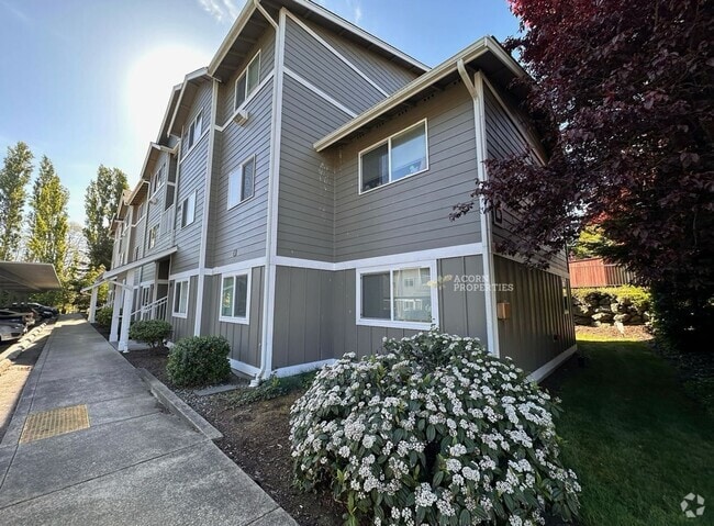 Building Photo - 1670 SW Mulberry Pl Rental