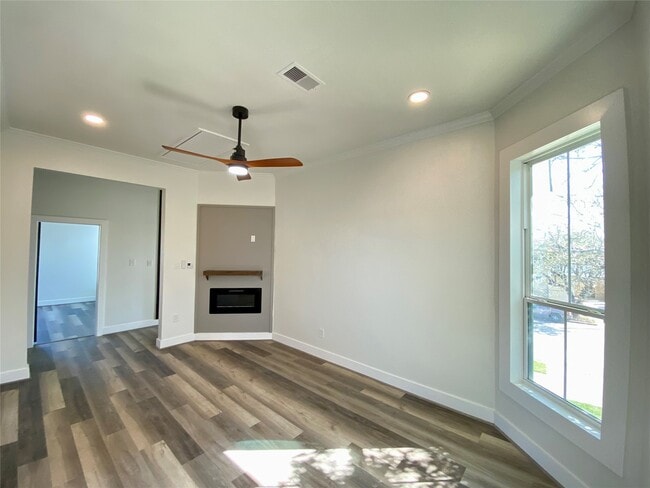 Photo - 2001 29th St