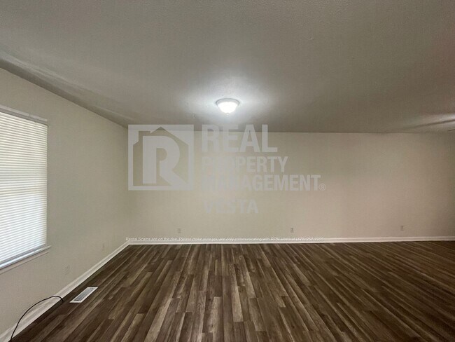 Photo - Updated Three Bedroom Home in Lake Wildwood