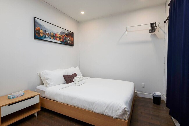 Photo - 3778 Rue De Bullion Unit 3778