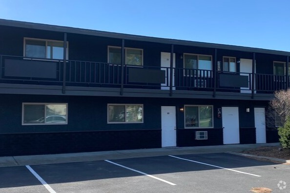 Building Photo - College Park Rental